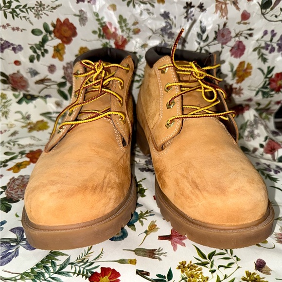 🔥Timberland Women’s Chukka Boots - Size 10 | Wheat Nubuck | A1TXM - Picture 2 of 7